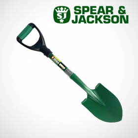 Creuser facilement dans le sol et déterrer de fabuleux trésors à l'aide de la pelle Spear & Jackson